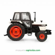 Tractor Case International 1394 - Miniatura 1:32 - UH 6470 vista perfil