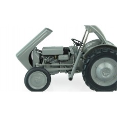 Tractor Massey Ferguson TEA20 con pala cargadora - Miniatura 1:32 - UH 5247